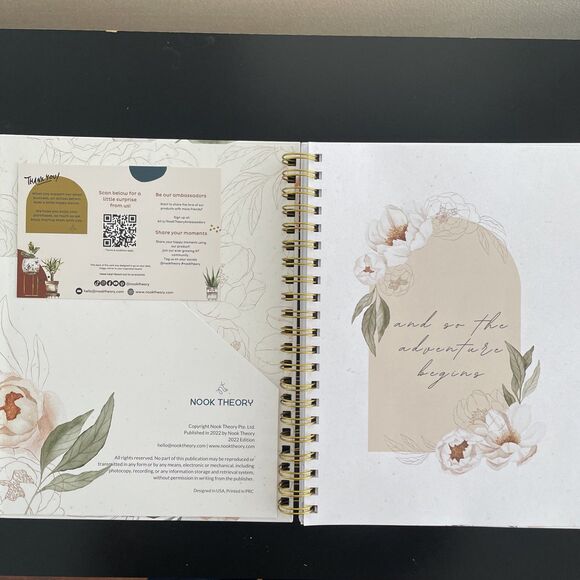 Nook‎ Theory Comprehensive Wedding Planner and Keepsake Spiral Bound Floral Gold - Picture 2 of 8